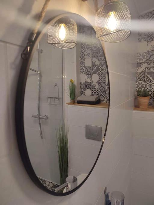 Appartement Cosy Au Pied Des Halles,Le Rossini Narbonne Exterior photo